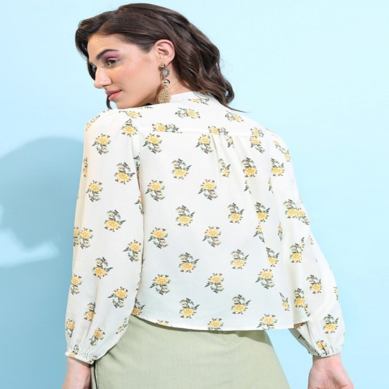 Custom print and colour women top regular top with floral print tie-up-neck polyester summer clothing made in India