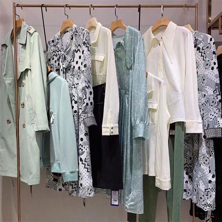 Cut Label Women's Used Clothing Dropshipping Support Customized Final Stock Clearance Discount Women's Clothing Wholesale