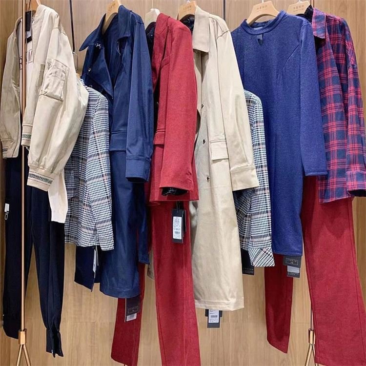 Cut Label Women's Used Clothing Dropshipping Support Customized Final Stock Clearance Discount Women's Clothing Wholesale