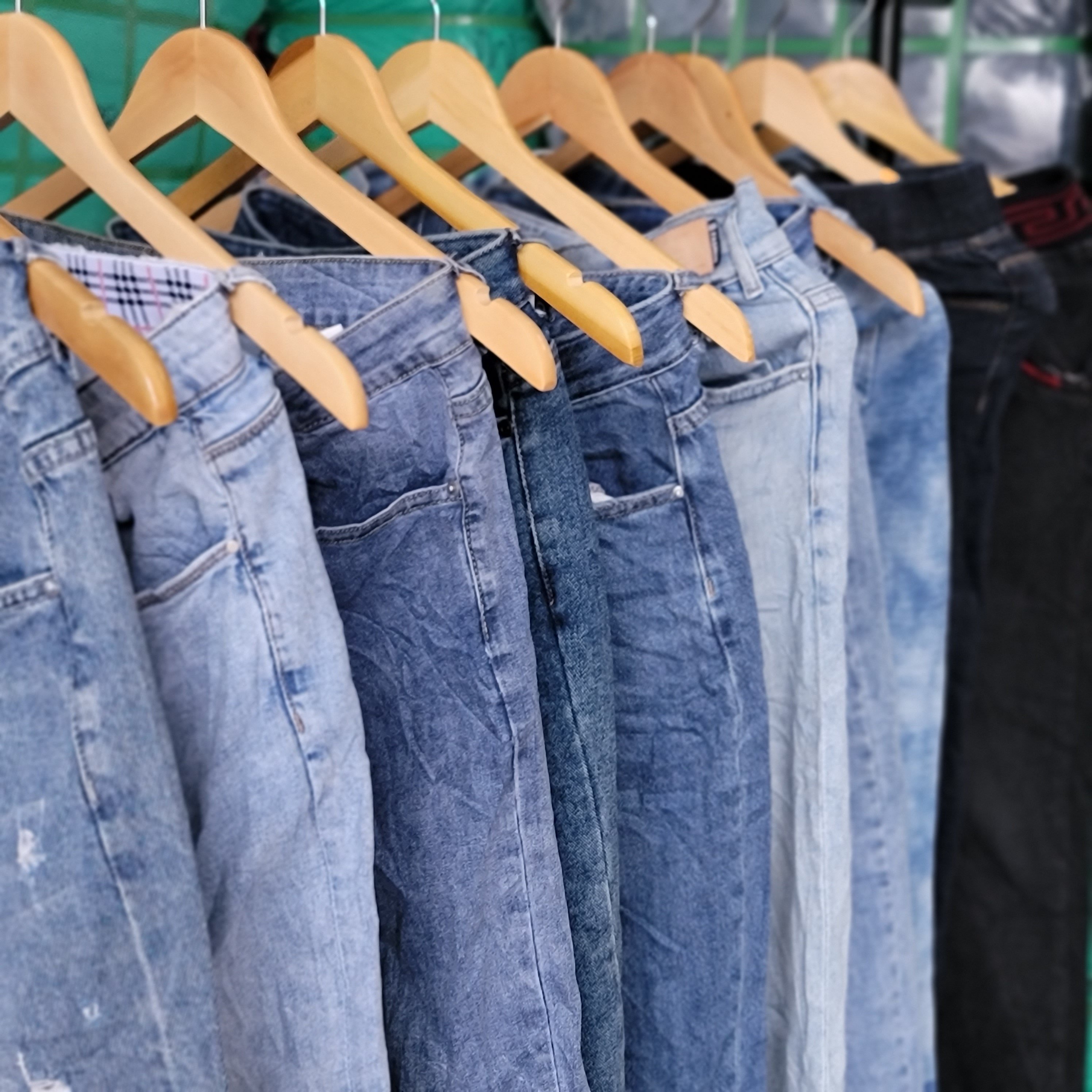 Hot Sale Fashion Women Casual Used Clothing Pencil Denim Jeans Pants Second-Hand Ladies Jeans Pants
