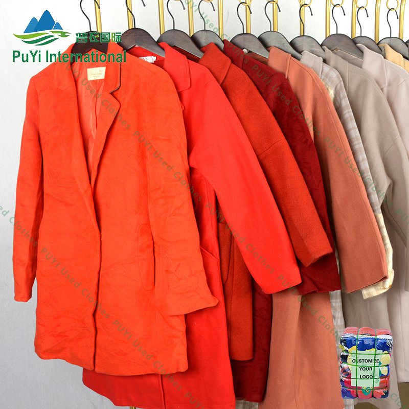 Ladies woolen worsted coat long sleeves used clothes second hand clothing bales ladies
