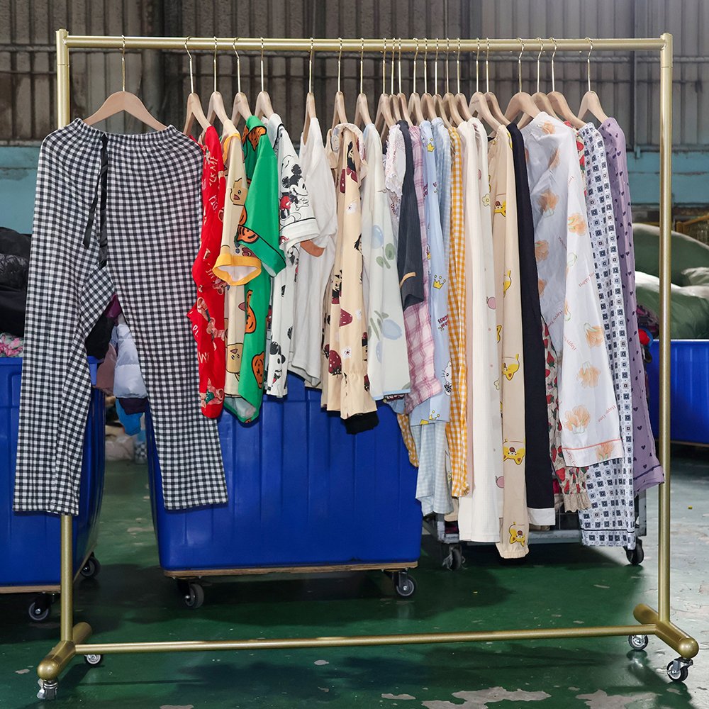 Ukay Used Adult Cotton Pajama Night Wear Premium Second Hand Summer Clothing Top Pant Ukay Bale Trendy Used Clothes Wholesale