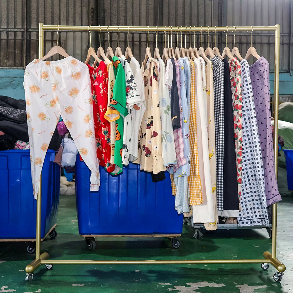 Ukay Used Adult Cotton Pajama Night Wear Premium Second Hand Summer Clothing Top Pant Ukay Bale Trendy Used Clothes Wholesale