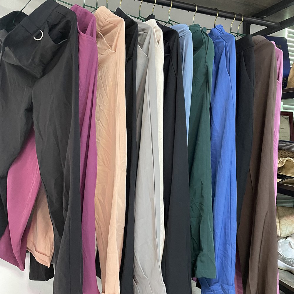 Wholesale price second hand woman suit pants for white collars fashion high-quality used suit pants for woman durable