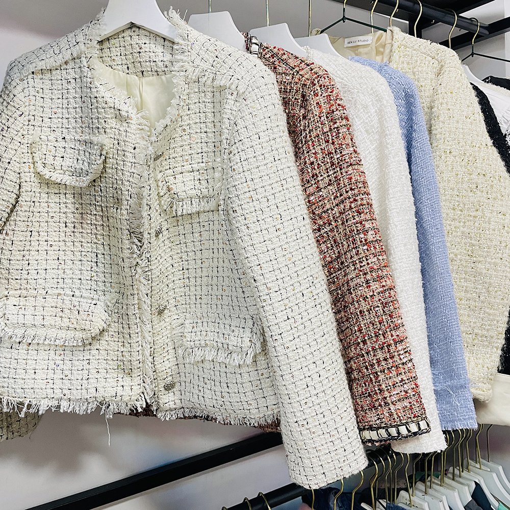 Wholesale second hand small fragrant coat nice looking women's coats high quality personality plus size tweed coats
