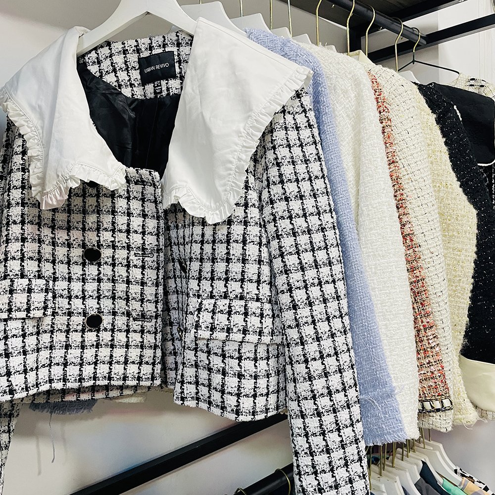 Wholesale second hand small fragrant coat nice looking women's coats high quality personality plus size tweed coats