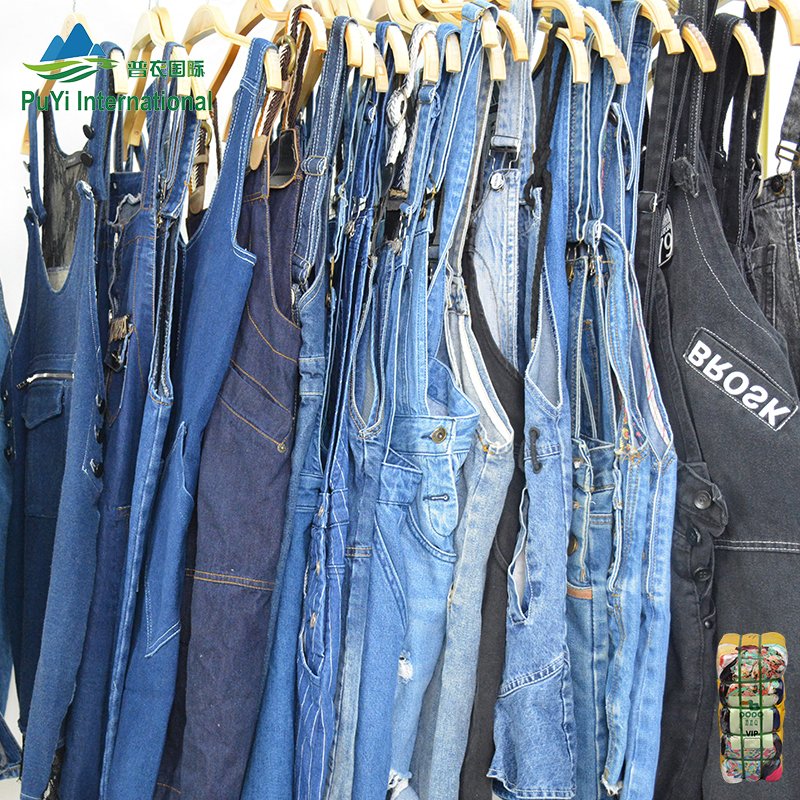 Wholesale jean suspender skirt king bale used clothes 45kg second hand clothes used jeans bales From China