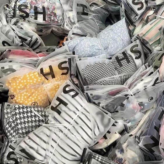 2022 Wholesale Apparel Manufacture Second Hand Clothing Mixed Bales Fashion Class A Korean Girls Casual Dress Used Clothes