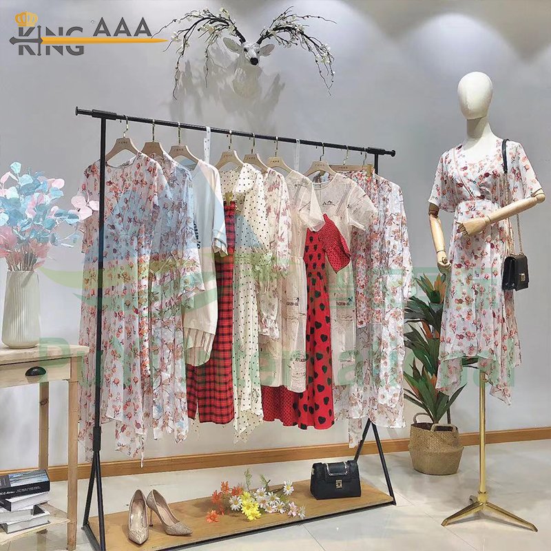 Second hand clothing 50KG bales chiffon dress fashion ladies dress used clothes