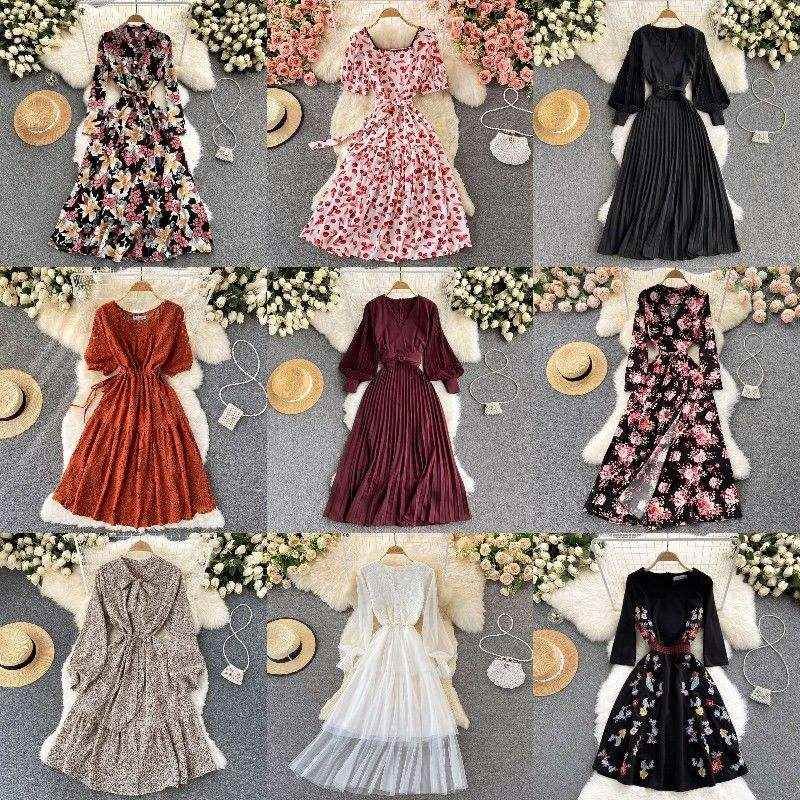 Digital Print Ladies Long Chiffon Dresses Elegant Vacation Women Dresses Floral Print Casual Dresses Stock