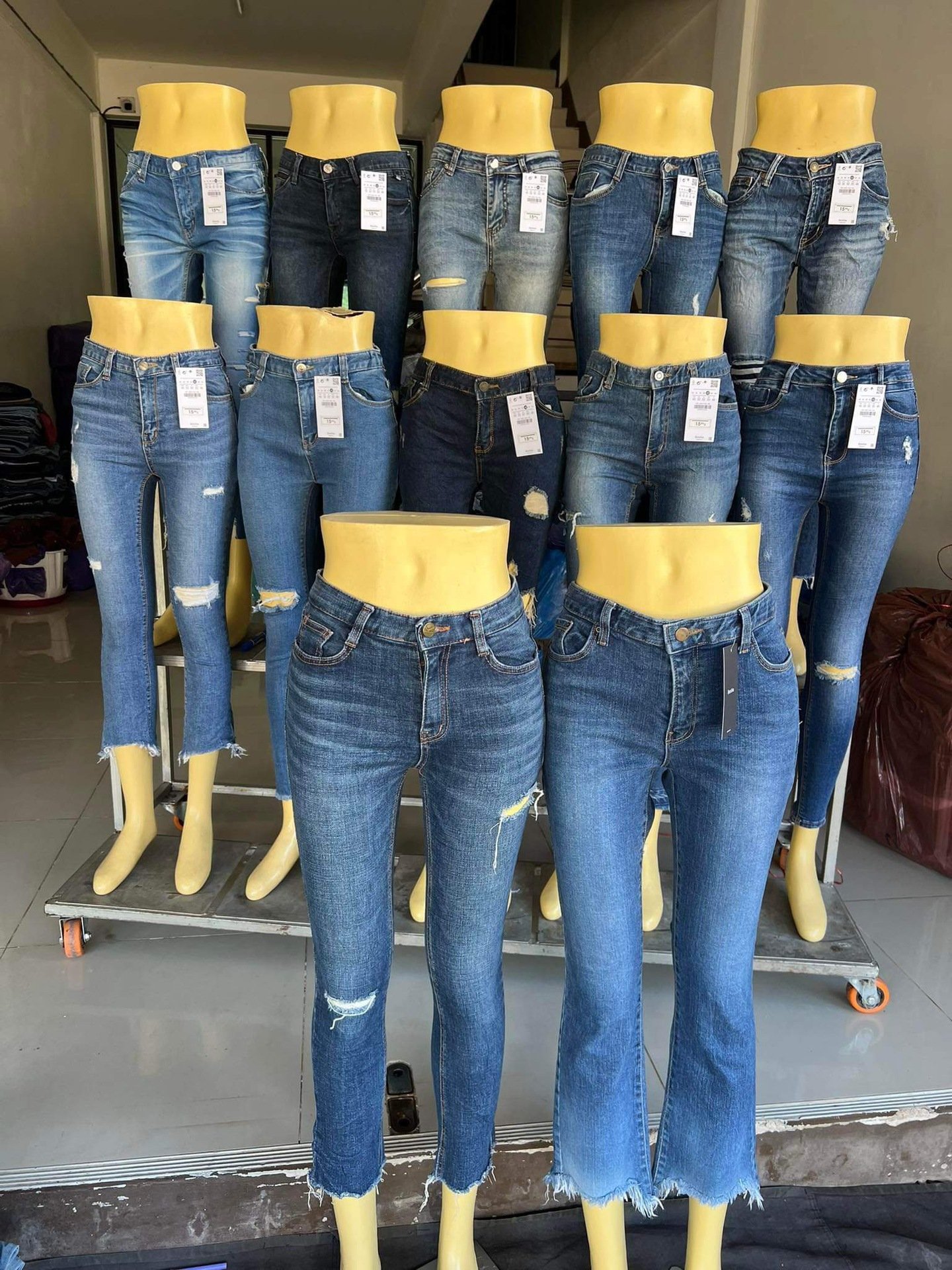 stock wholesale used jeans manufacturers stocklots fashion used jeans in stock for men clearance price