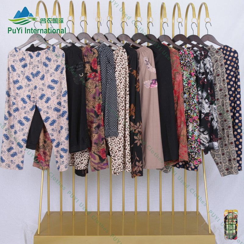wholesale summer women elderly pants clothes mother second hand branded used