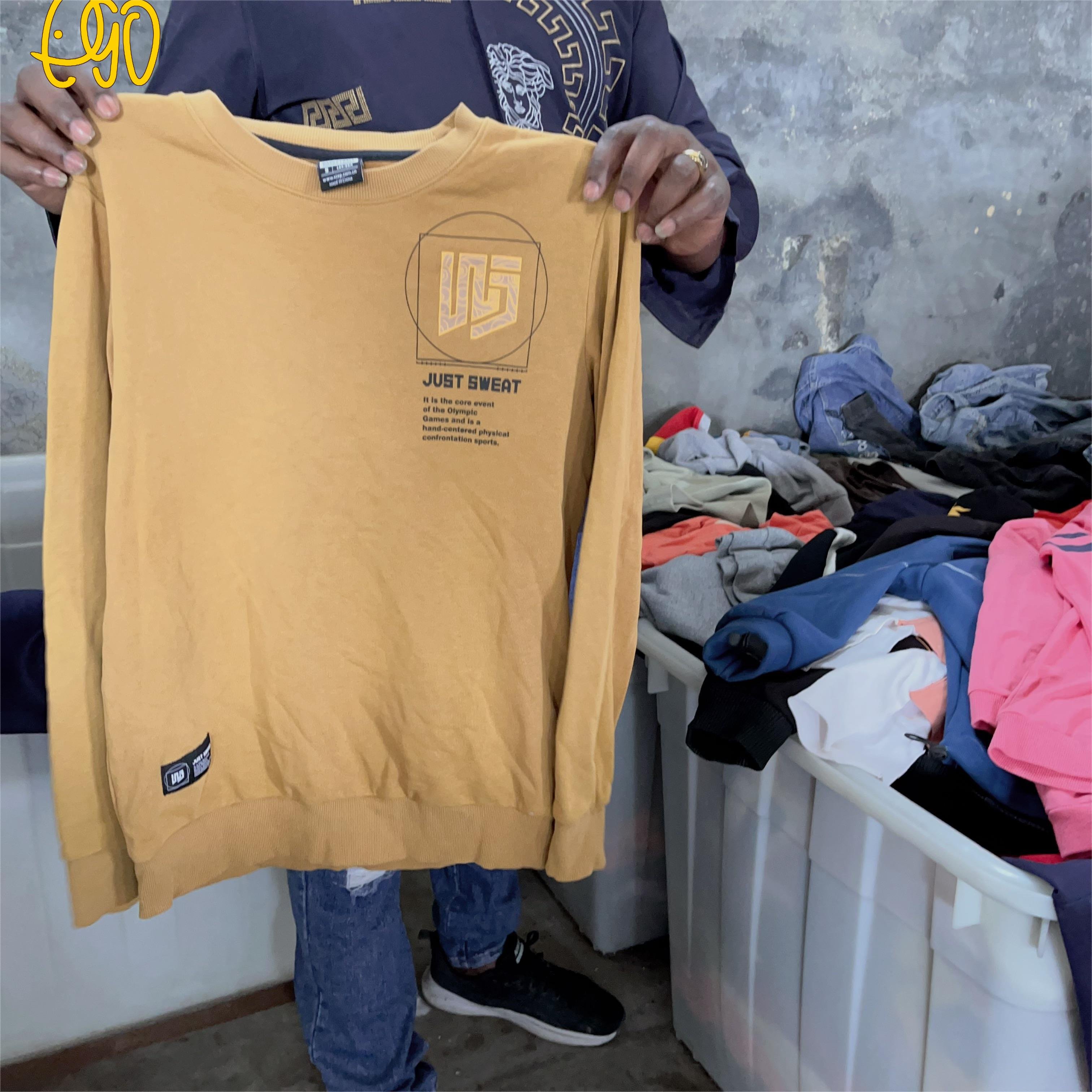 crewneck sweatshirt korea branded used thick hoody sportswear korean bales mixed used clothing 45kg clothes used man clothing