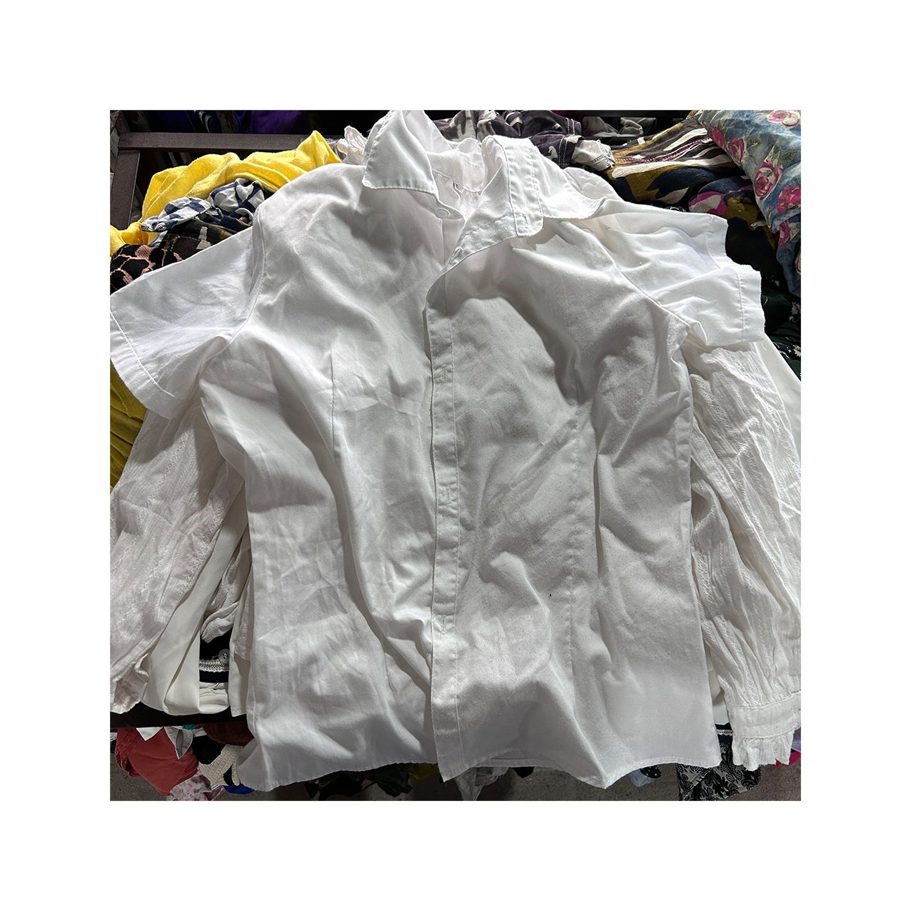 Second hand clothing ladies fashion shirts used clothes bale preloved ladies official white blouse for sale