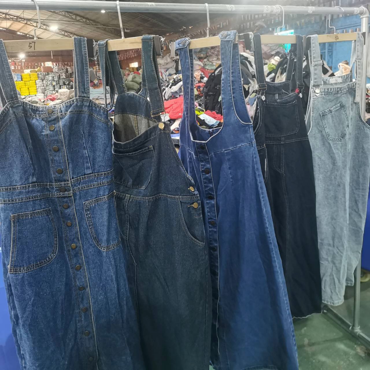Factory sale jean skirts women's denim second hand denim skirt lady favorite beautiful denim suspender long skirt for women