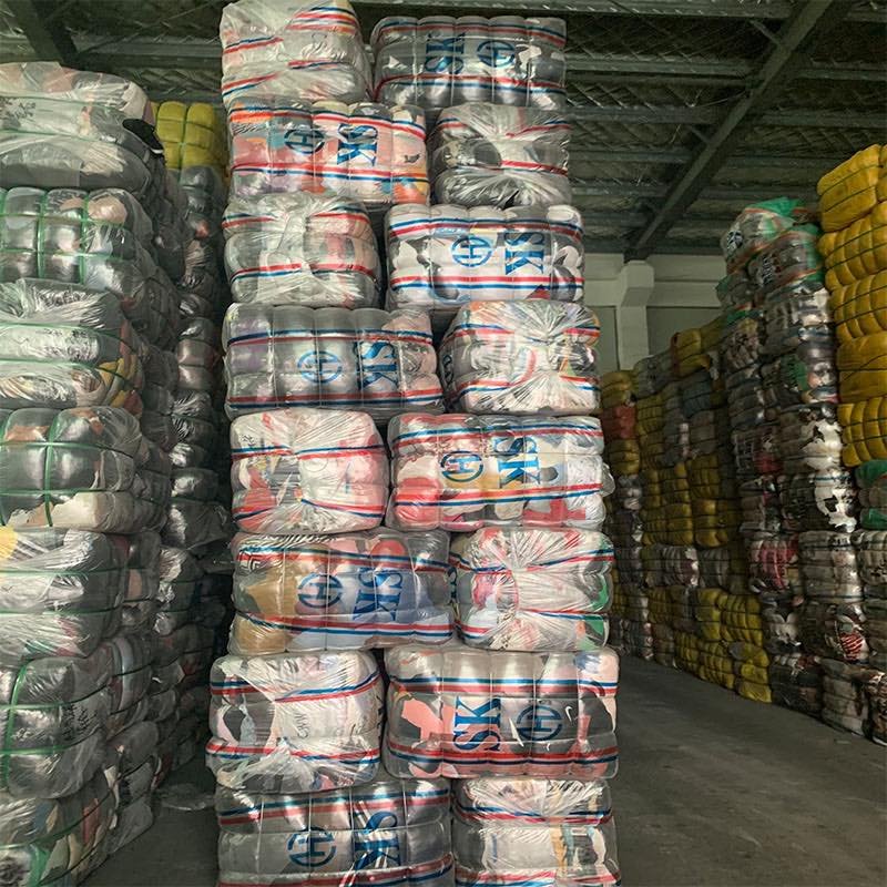 Bulk used clothes for resale