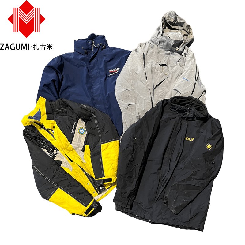 Hissen Factory Wholesale European Usa Grade a Quality Super Crema Used Clothes Bales Extra Brand Outlet Second Hand Clothes