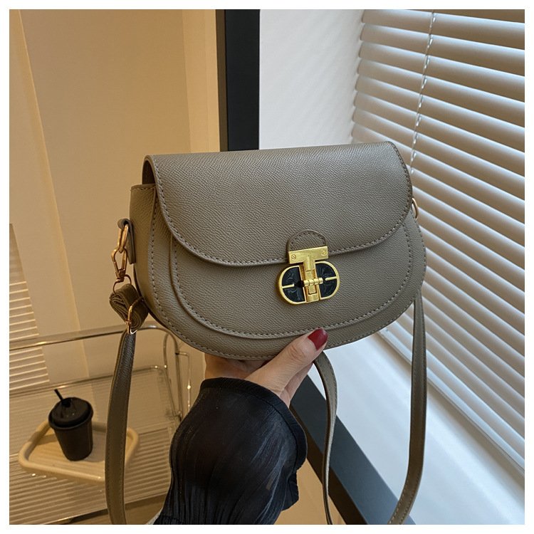 High Quality lady bags New bags sell by piece mixed color