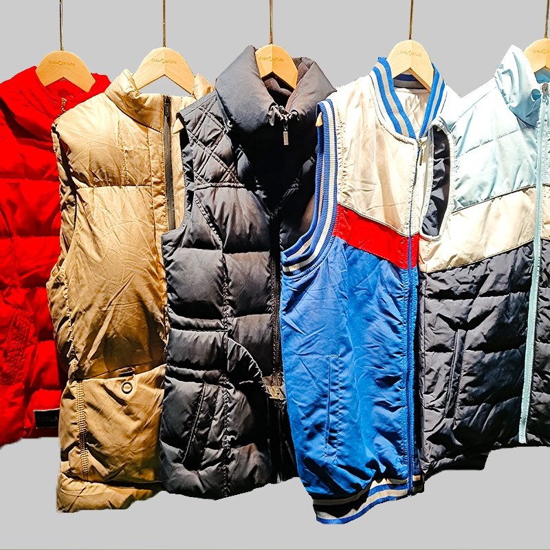 Hot selling thrift clothes branded mixed clothes second hand nylon vest in bale