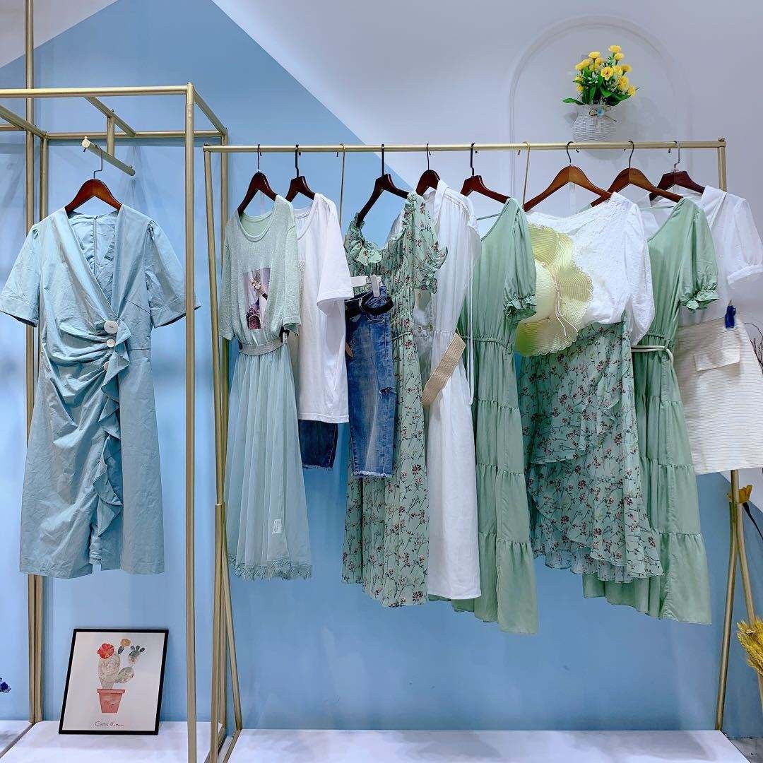 2022 New Wholesale Fashion Women Plus Size assorted Clothing Supplier hot Selling Big Discount Promotion Bales Dress
