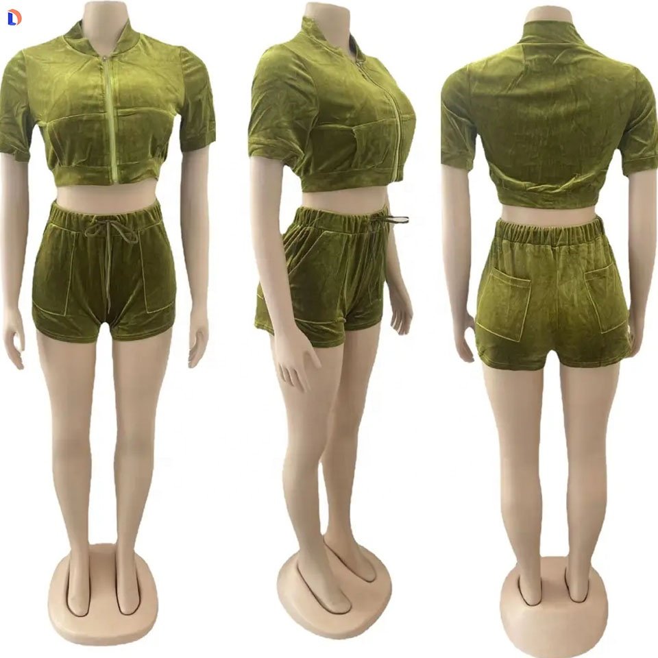 2024 Custom Women's Set with Rhinestone Velvet Tracksuit and Loungewear Outfit with Unique Style