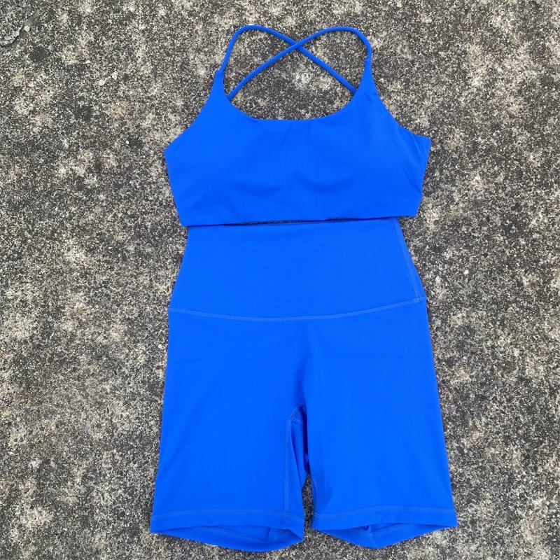 Solid Color Fitness Suit High Waist short Legging Cross Back sports Bra Women 2 Piece athletic Gym Yoga short Set