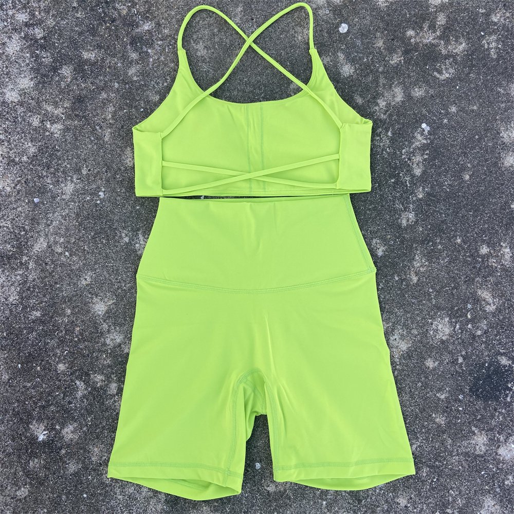 Solid Color Fitness Suit High Waist short Legging Cross Back sports Bra Women 2 Piece athletic Gym Yoga short Set