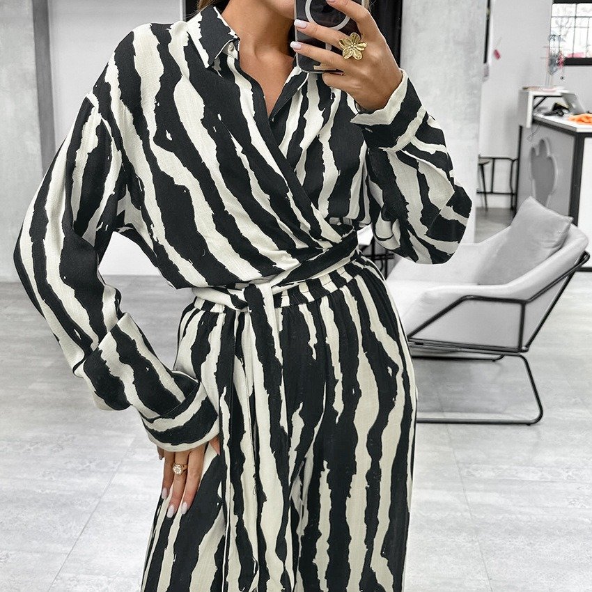 2024 Autumn Winter New arrivals striped print casual loungewear suit loose zebra-print long sleeve two piece women's set
