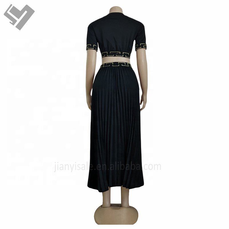 Famous Brand Women Luxury 2 Pieces Skirt Set Designer Print Short Sleeve Vintage Long Skirt Suit Summer 2 Piece Set