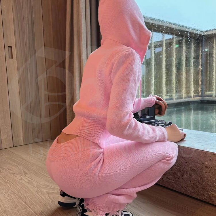 Custom Distressed Pink Knit Zip Hoodies Longer Knit Pants Form-fitting Tracksuit Pants Sets for Women 2 Piece Set