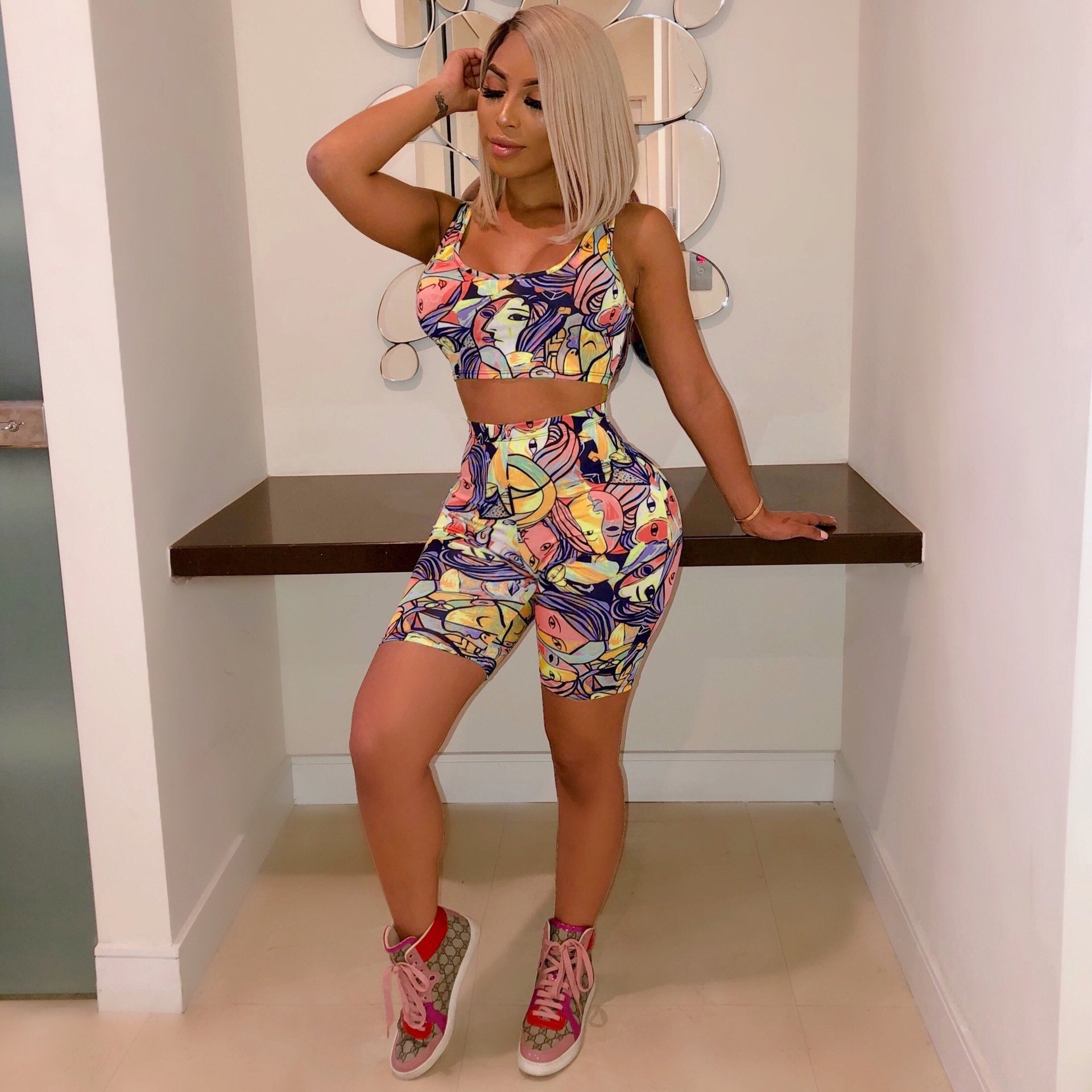 Custom plus size set for women,summer short pants suit,colorful print casual sleeveless 2 Piece Set