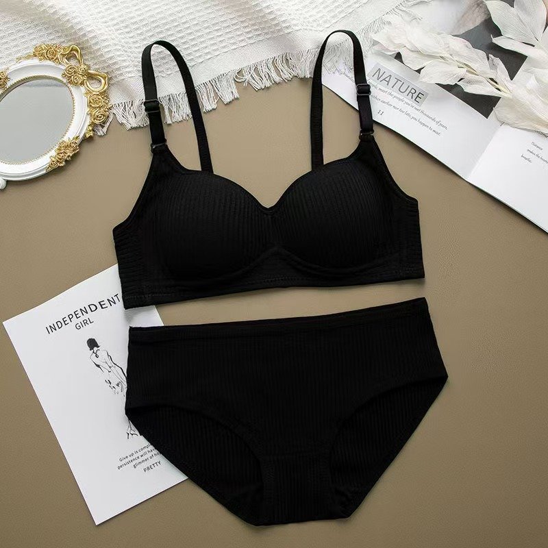 Cotton women's bra set high quality cotton solid color adjustable buckle cute girls and students gathered without rims bra.
