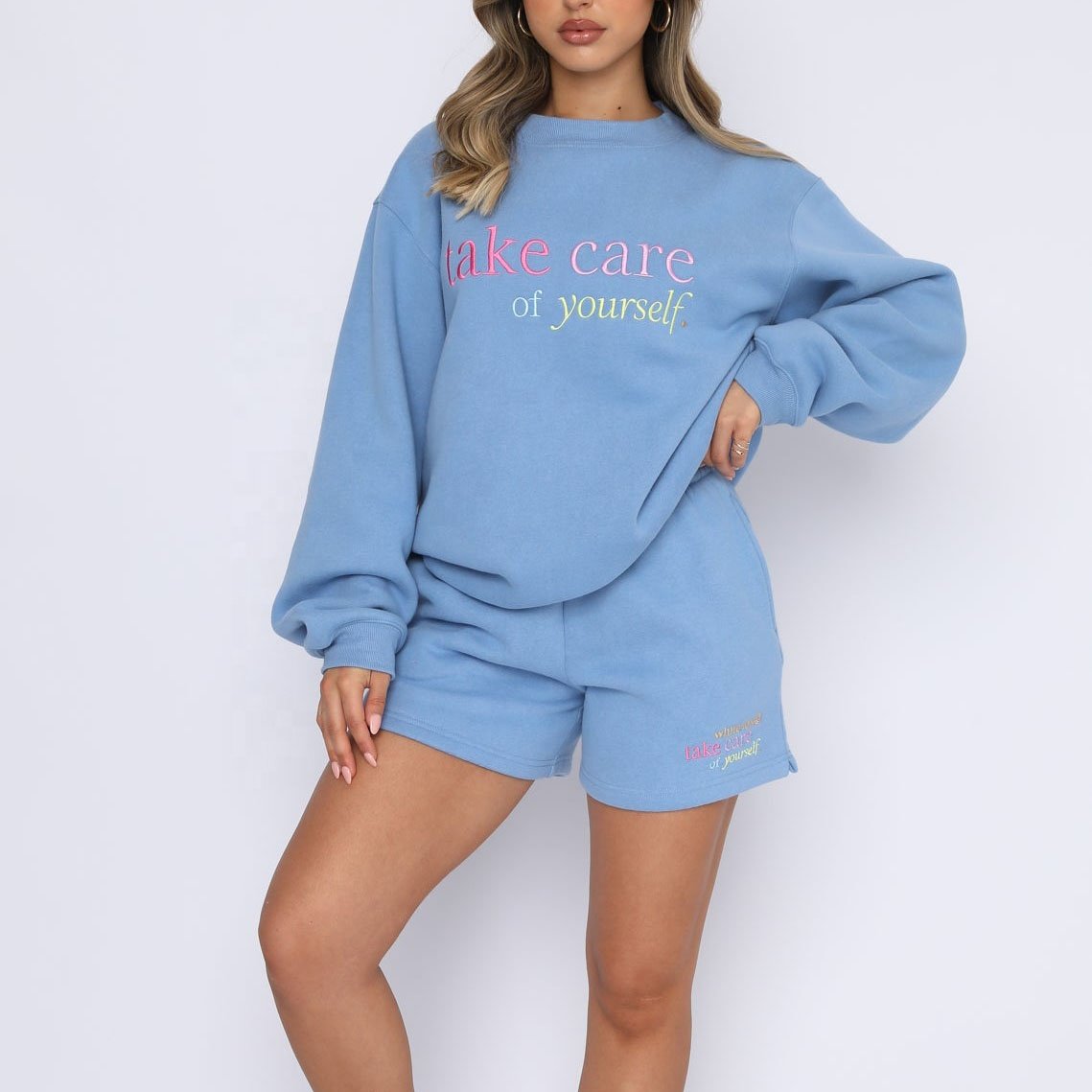 Custom Sweatshirts Short Pants Two Piece Sets For Women Loose Fashionable Lounge Wear Women Jogger Sweatsuits Tracksuit