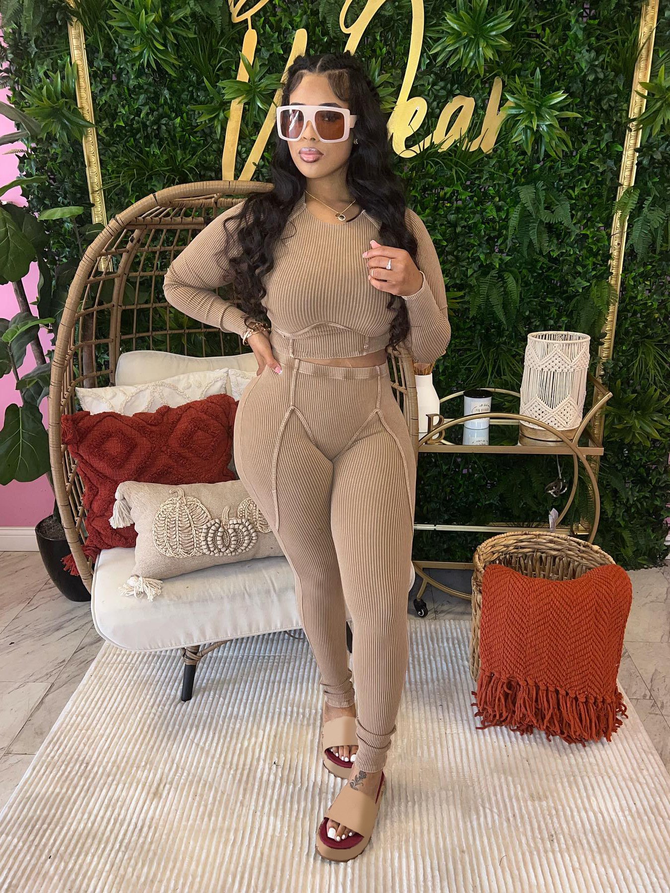 2024 New High Quality Cotton Ribbed Women's Set Crop Top And Leggings Set Vintage Wash 2 Piece Jogger Sets For Women