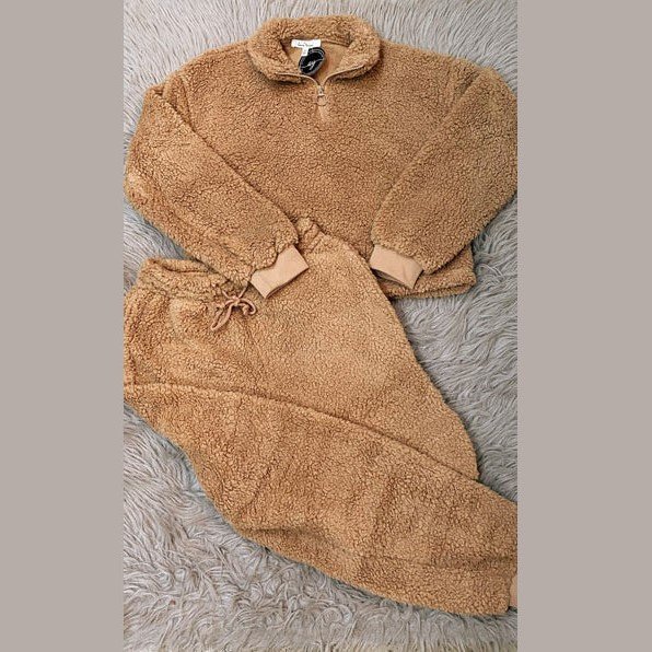 Luxury Sherpa Faux Fur Winter Tracksuits For Women Streetwear 2024 Design Your Own Sweatsuit gold zipper