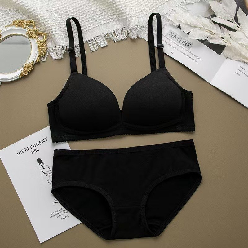 Cotton women's bra set high quality cotton solid color adjustable buckle cute girls and students gathered without rims bra.