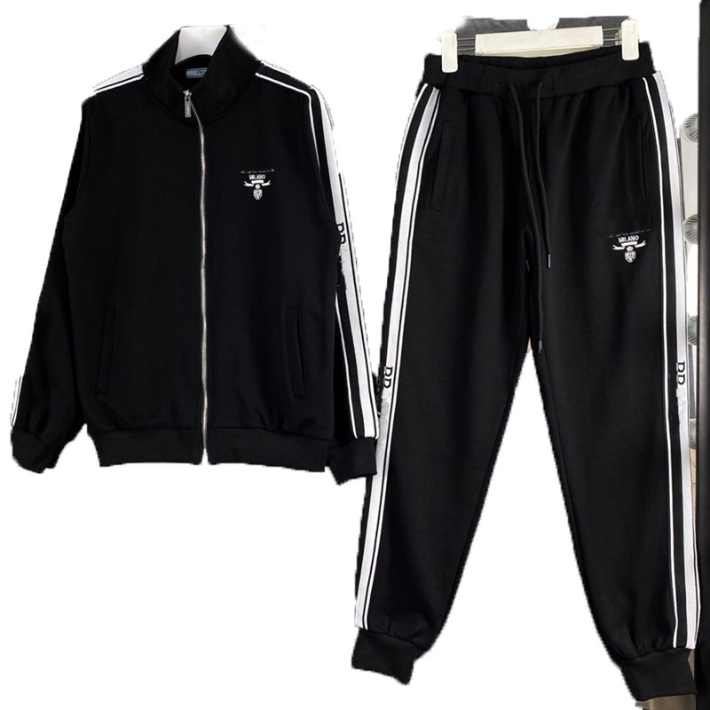 Women's New Pink Sportswear Set Two-Piece Triangle Short Sleeve T-Shirt Trousers Elastic Waist Casual Track Shorts for Spring