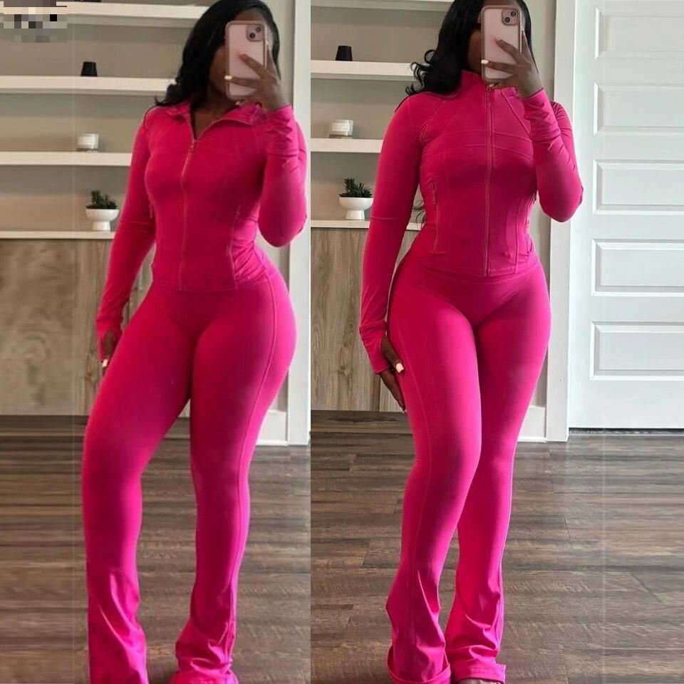 2025 Gym wear for women two piece set Leisure Sports Fitness Set