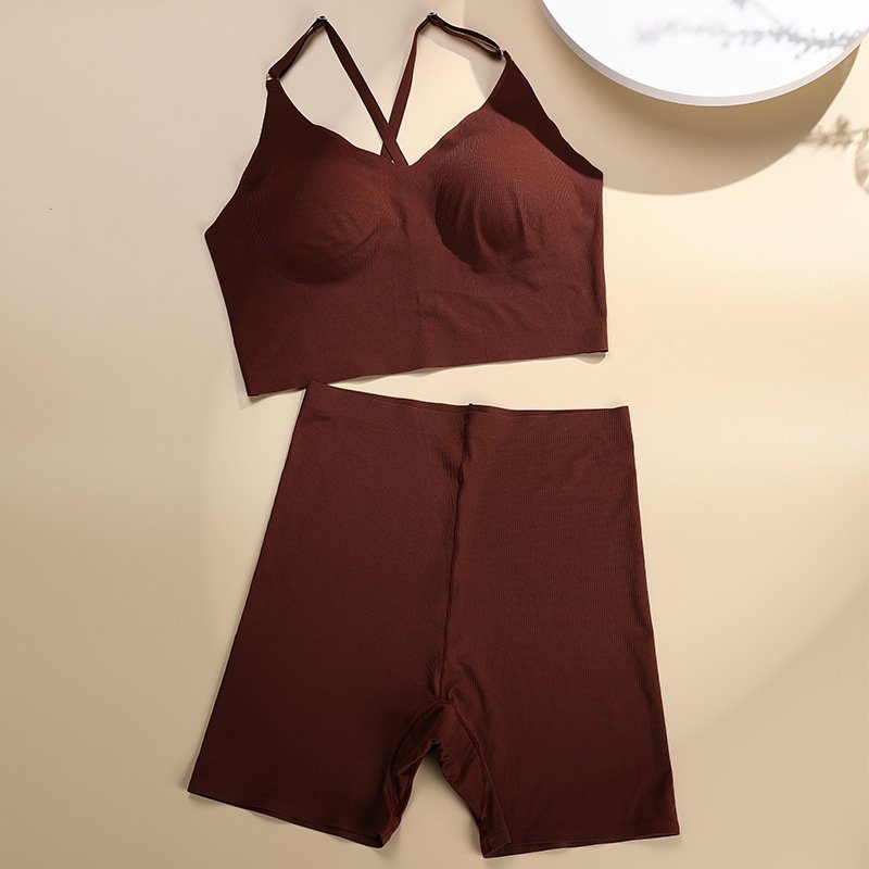 Women's Everyday Sexy Style Seamless Safety Panties and Invisible No-Wire Bra Lingerie Set Knitted for Adults