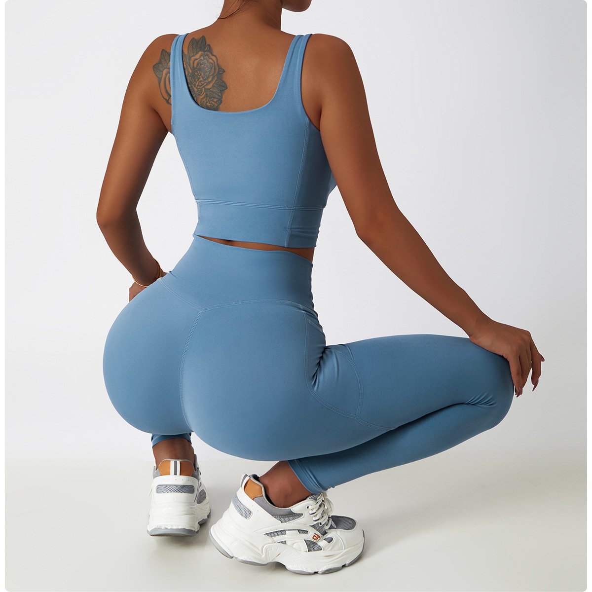 Quick-drying tight yoga clothes women's running sports set lulu nude fitness set with pockets