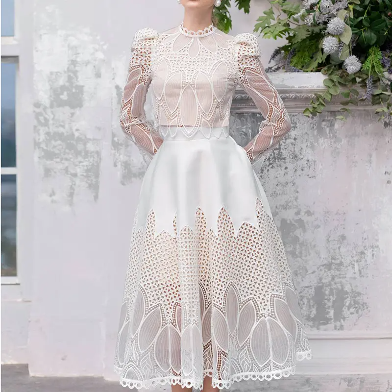 Boutique Wholesale 2024 New Autumn&Winter Women Two Piece Set Lace Embroidery Hollow Out Top Half Skirt Fashion Women's Set