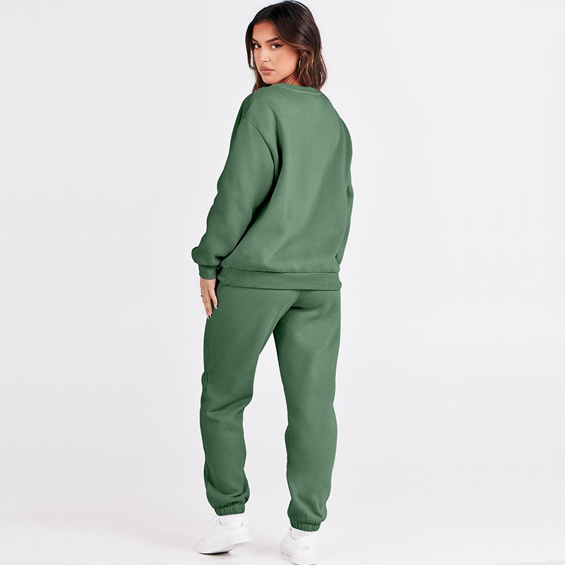Custom Women's Two Piece Outfits Long Sleeve Crewneck Sweatsuit with Jogger Pants Lounge Wear Sets with Pockets with soft fleece