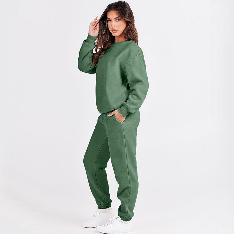 Custom Women's Two Piece Outfits Long Sleeve Crewneck Sweatsuit with Jogger Pants Lounge Wear Sets with Pockets with soft fleece