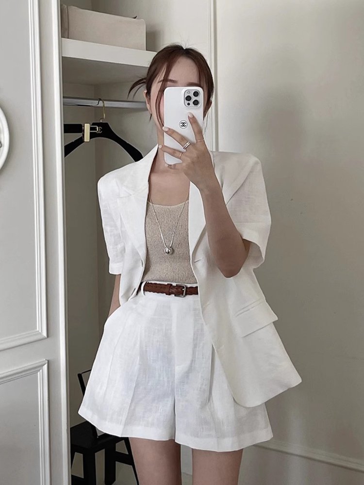 Boutique Wholesale 2024 Summer New Retro Style Single Breasted Thin Short Sleeved Jacket Casual Wide Leg Shorts Women's Set