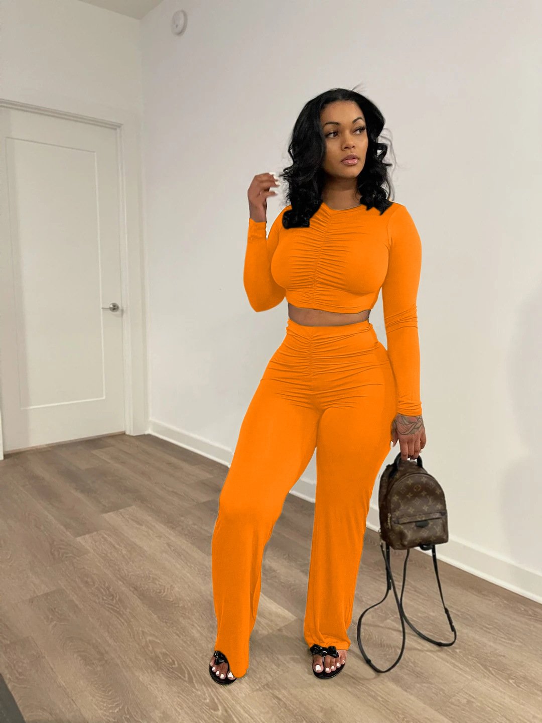 Summer new high quality sexy women's waist-baring tights thin breathable quick-drying solid color tops and shorts suits casual