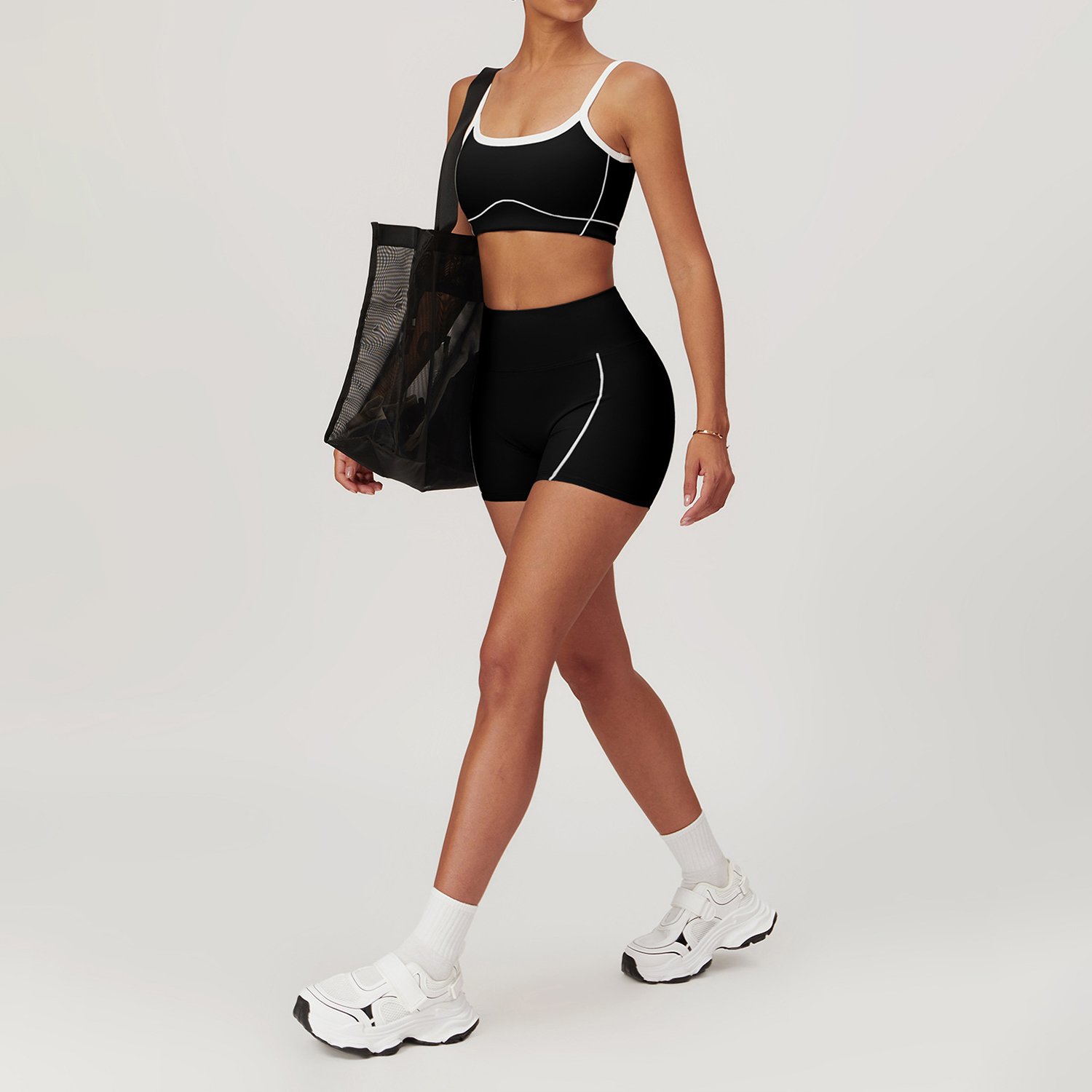 AL Yoga's new women's halter bra High waist seamless filling sports cycling shorts set
