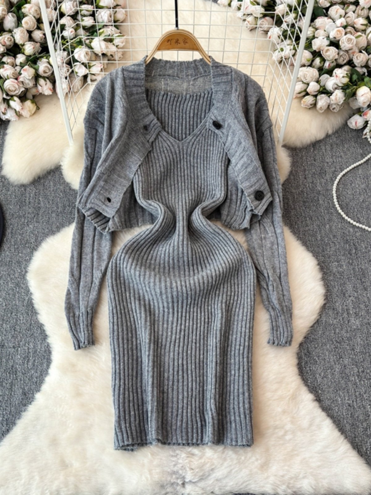 Boutique Wholesale 2024 Autumn New Fashionable V-neck Knitted Cardigan Jacket Camisole Vest Dress Women's Set