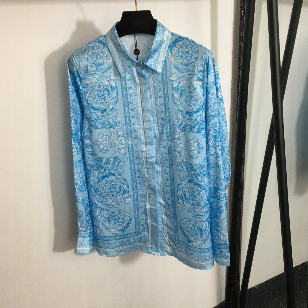2024 summer new women's set Vintage Crown flower print flip leader shirt + pleated short skirt