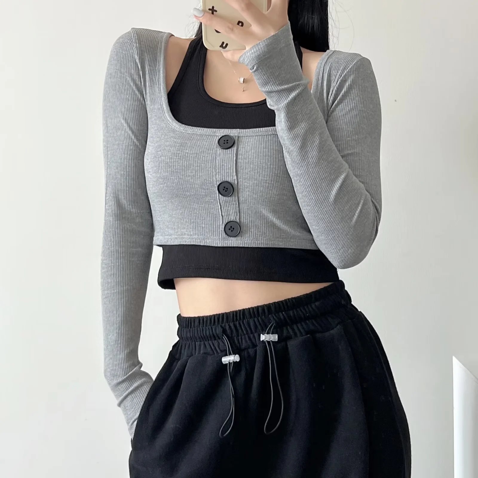 N6051-Y1211 Women'S Buttoned Two-Piece Tee Set With Square Neckline - Comfortable And Stylish