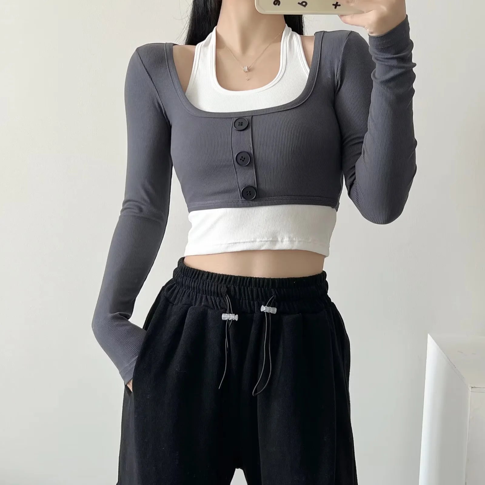 N6051-Y1211 Women'S Buttoned Two-Piece Tee Set With Square Neckline - Comfortable And Stylish